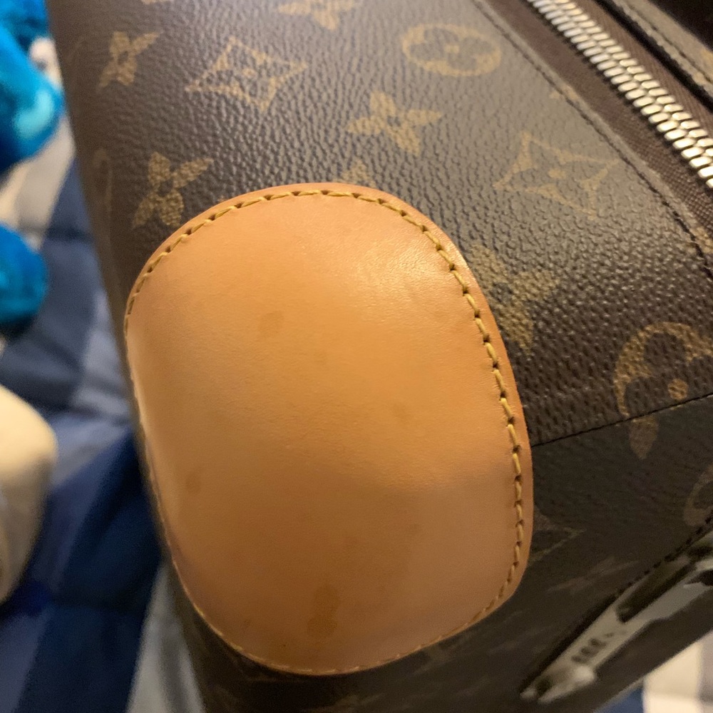Louis Vuitton Horizon 50 Luggage